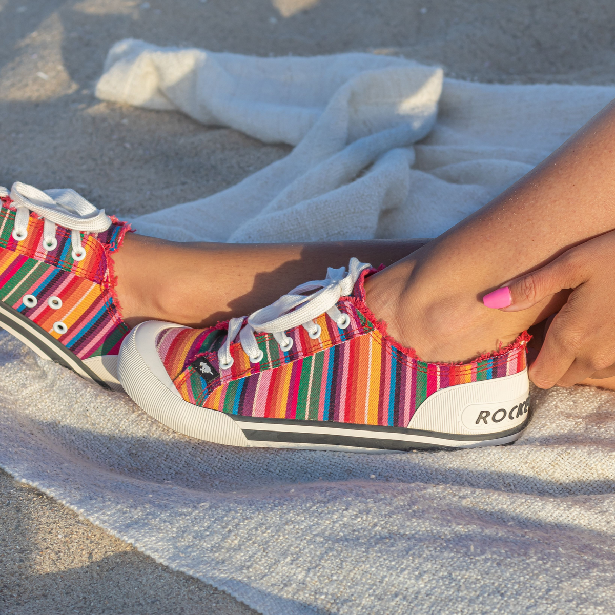 Rocket Dog Jazzin Rainbow Sneaker